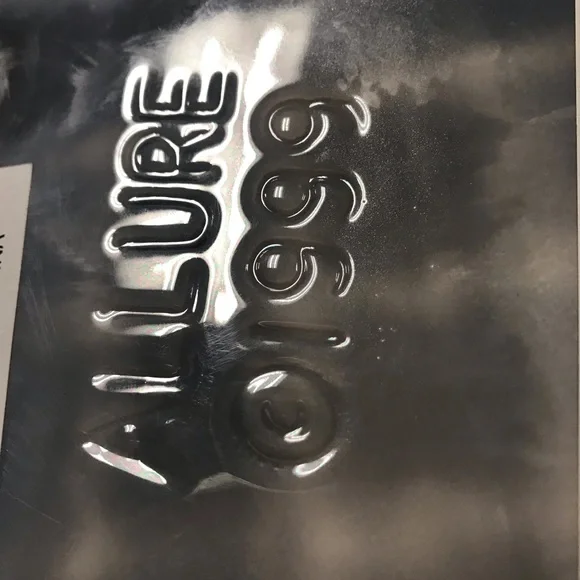 Cookie jar. Vintage.  Y2K year great condition - Picture 6 of 7